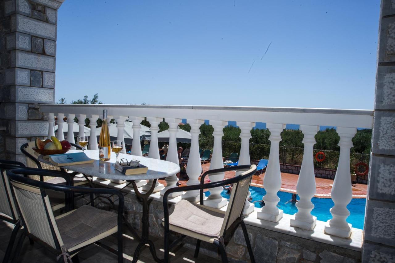 Amalia Apartments Ступа Экстерьер фото
